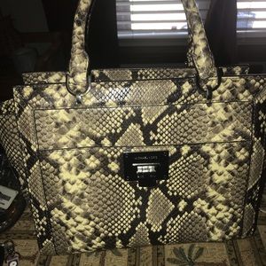 Authentic Michael Kors Tote